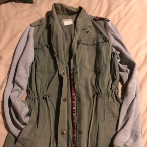 Army green billabong jacket